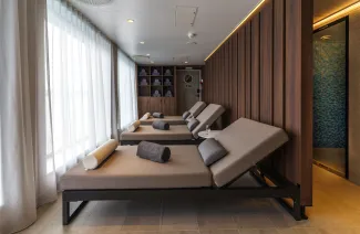 Ultramarine - Tundra Spa