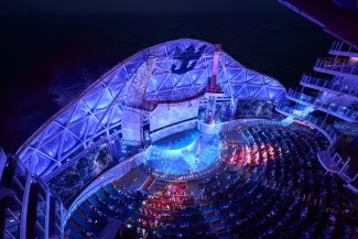 Utopia of the Seas - AquaTheater