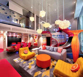 Utopia of the Seas - Ultimate Family Suite