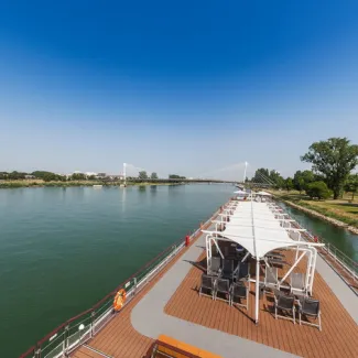 Viking Hemming - Sun Deck