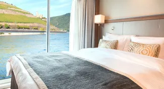 Viking Kari - Explorer Suite