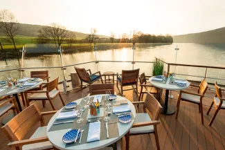 Viking Mani - Aquavit Terrace