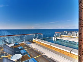 Viking Sea - Infinity Pool