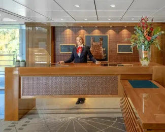 Viking Sjofn - Guest Services