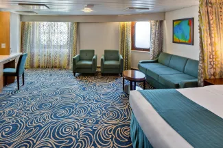 Vision of the Seas - Ocean View Suite (No Balcony)