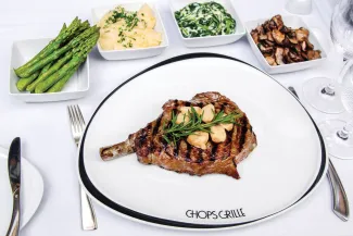 Wonder of the Seas - Chops Grille℠