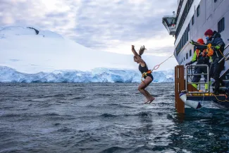 World Traveller - Polar Plunge