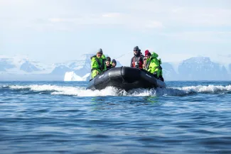 World Voyager - Zodiac Safaris