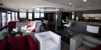 Ponant_Le_Boreal_Interior_Panoramic_Lounge_2