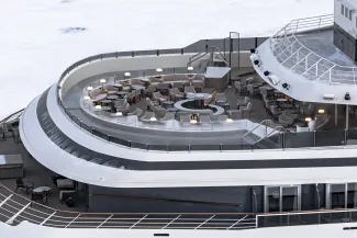 Inneq (the fire) - Open-air bar