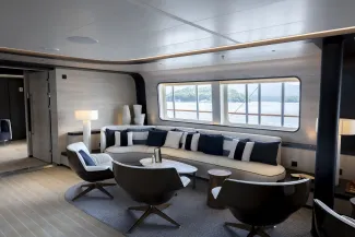 Emeraude Lounge and Bar - Alizés Deck