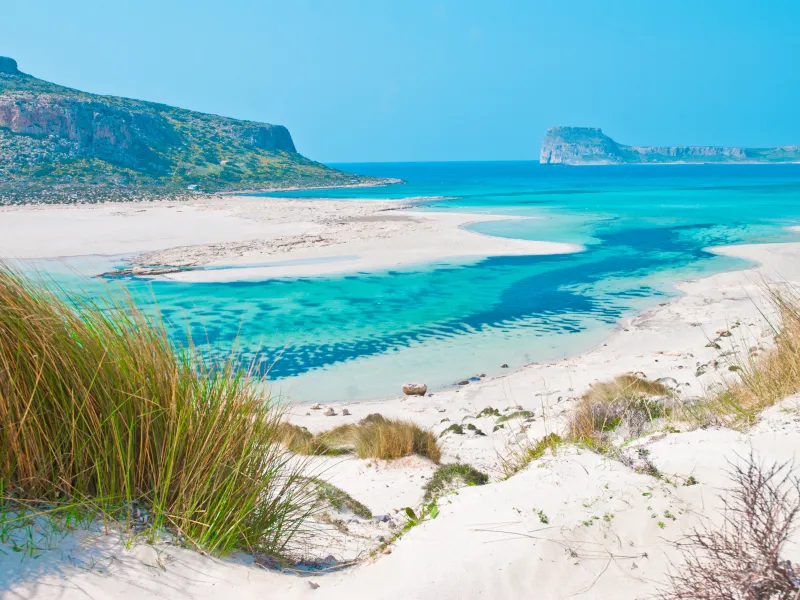 Crete tourist village locked down after deadly shooting