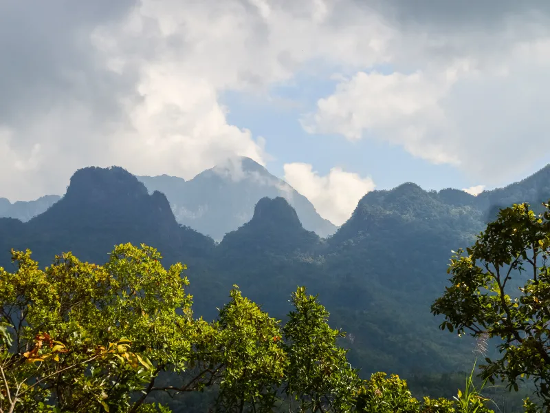 US Warns Americans Away From Thailand Border Zone